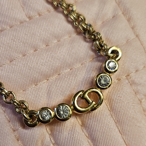 Christian Dior 18kt Gold-plated Monogram Multi Stone Necklace Chain - Picture 2 of 9